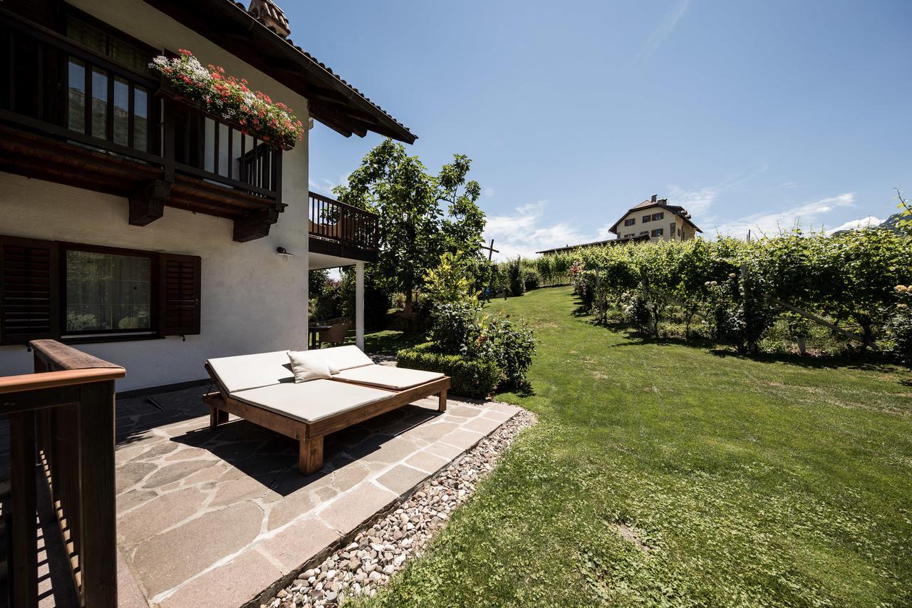 Weingut Weidlhof - Suite & Breakfast - Vacation For Wine Lovers Caldaro Εξωτερικό φωτογραφία